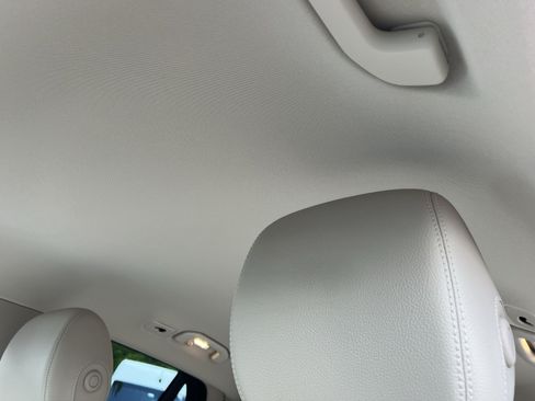 Certified 2021 Mercedes-Benz GLC 300 4MATIC image 29