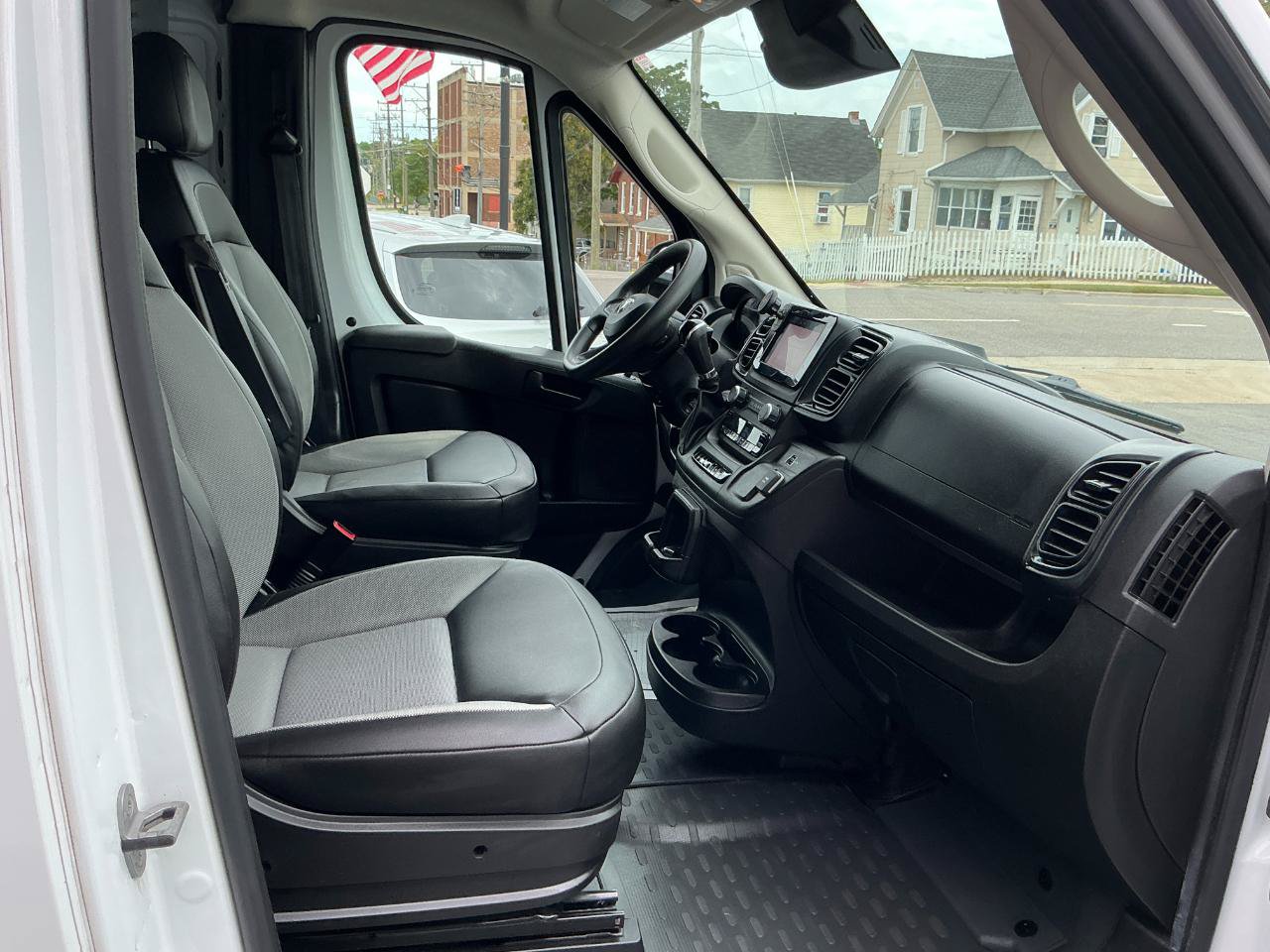 Used 2023 RAM ProMaster 2500 FWD image 22