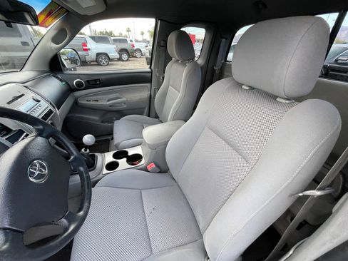 Used 2007 Toyota Tacoma PreRunner RWD image 18