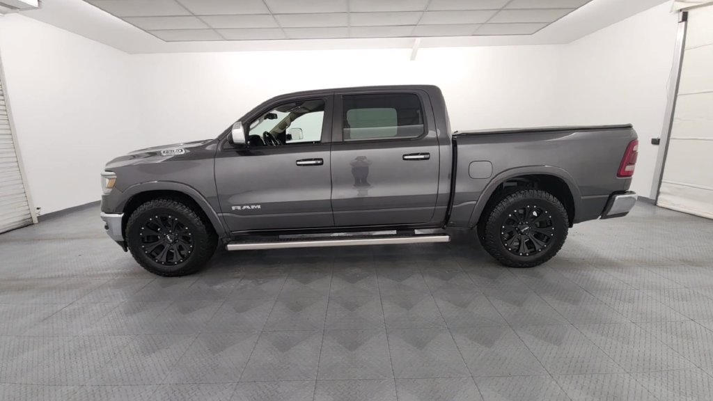 Used 2019 RAM 1500 Laramie AWD/4WD image 4