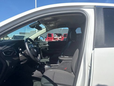 Used 2023 Buick Encore GX Preferred AWD/4WD image 15