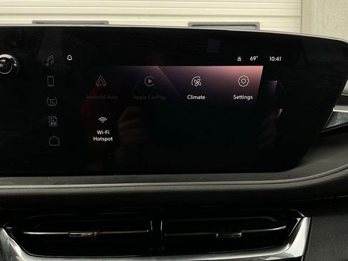 Used 2025 Buick Envista Sport Touring image 28