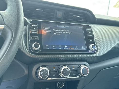 Used 2023 Nissan Kicks SV image 22