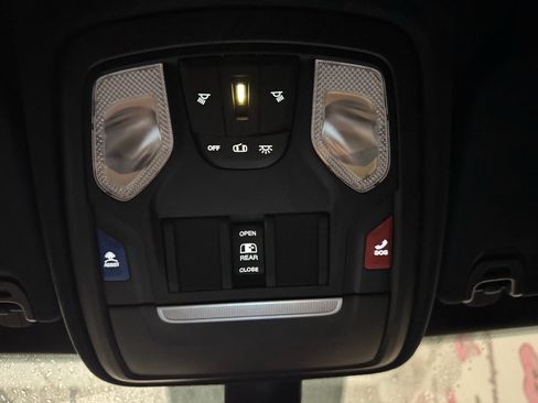 Used 2020 RAM 1500 Big Horn RWD image 17