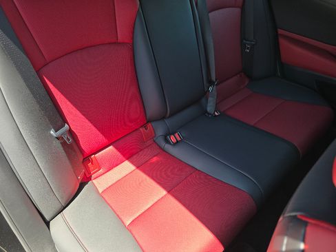 Used 2023 Lexus ES 350 F Sport w/ Accessory Package (Z2) FWD image 15