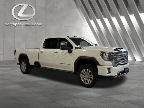 Used 2022 GMC Sierra 3500 Denali w/ Denali Ultimate Package image 5