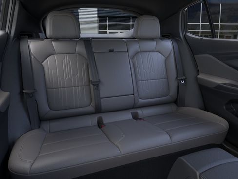 New 2026 Buick Envista Avenir FWD image 47
