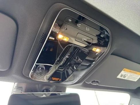 New 2025 Mercedes-Benz GLC 300 4MATIC image 14