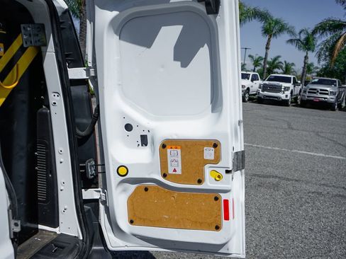 Used 2018 Ford Transit Connect XL image 10