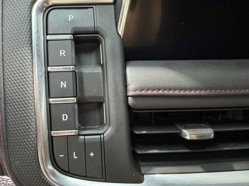 Used 2021 Chevrolet Tahoe RST w/ Luxury Package RWD image 29