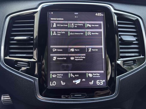 Used 2016 Volvo XC90 T6 R-Design w/ Vision Package image 68