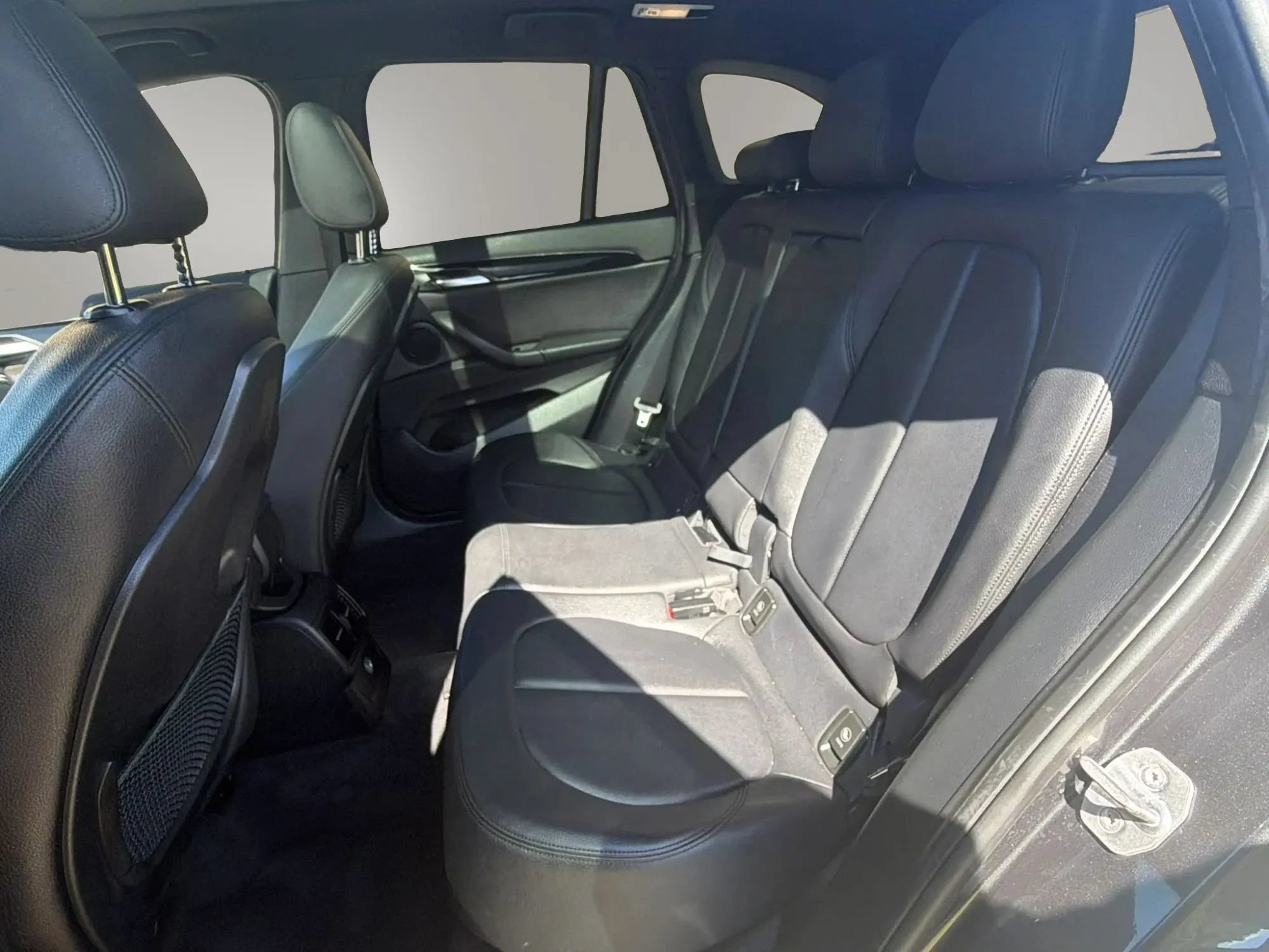 Used 2017 BMW X1 sDrive28i FWD image 31