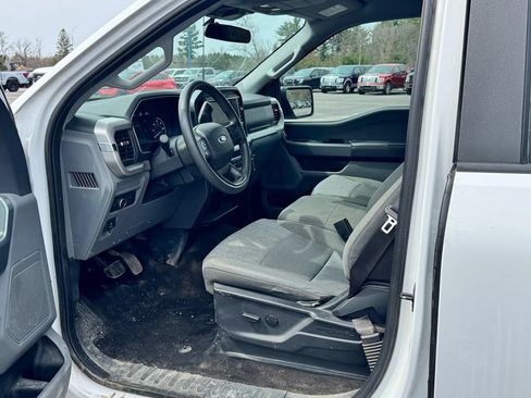Used 2022 Ford F150 XLT w/ Trailer Tow Package AWD/4WD image 11