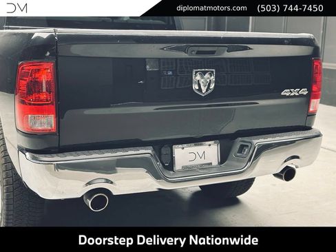 Used 2019 RAM 1500 ST w/ SXT Plus Group AWD/4WD image 42