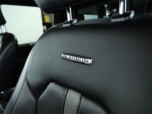 Used 2018 Ford F150 Platinum w/ Equipment Group 701A Luxury image 19