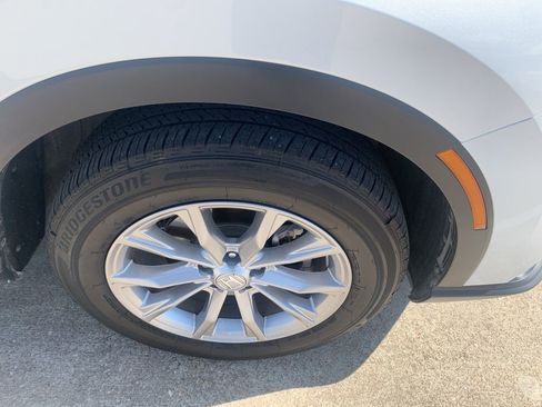 Used 2025 Honda CR-V EX-L image 2