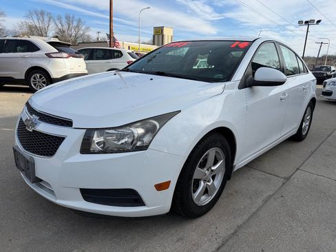 Used 2014 Chevrolet Cruze LT w/ All-Star Edition image 3