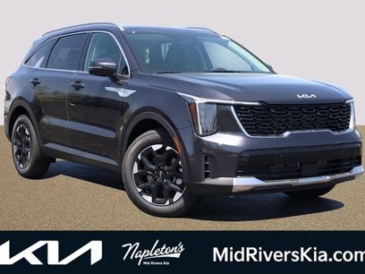 New 2025 Kia Sorento S w/ Panoramic Sunroof Package