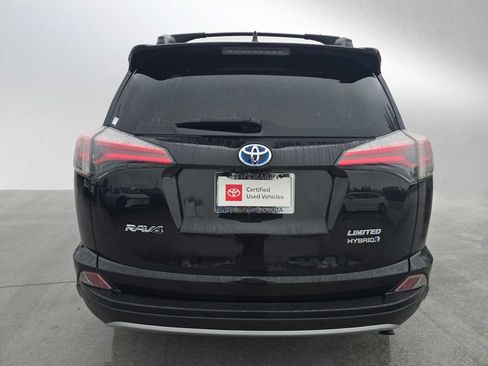 Used 2017 Toyota RAV4 Limited w/ Advanced Technology Package AWD/4WD image 4
