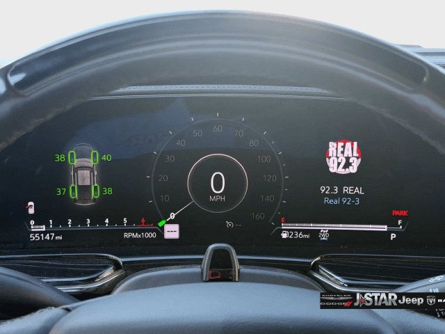 Used 2023 Cadillac Escalade Sport AWD/4WD image 30
