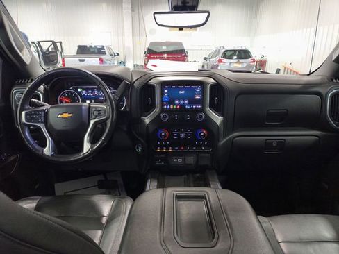 Used 2021 Chevrolet Silverado 1500 LTZ w/ LTZ Premium Package AWD/4WD image 9