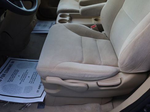 Used 2006 Honda Odyssey LX image 6