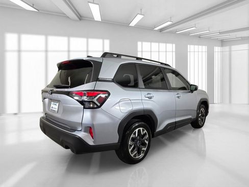 Certified 2026 Subaru Forester Premium AWD/4WD image 8