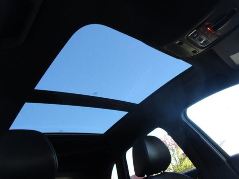 Used 2018 Audi Q3 2.0T Premium Plus w/ Premium Plus Package image 97