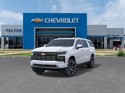 New 2026 Chevrolet Suburban High Country AWD/4WD image 8