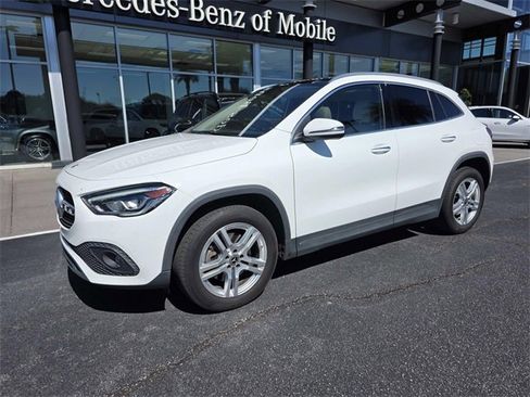 Certified 2022 Mercedes-Benz GLA 250 4MATIC image 2