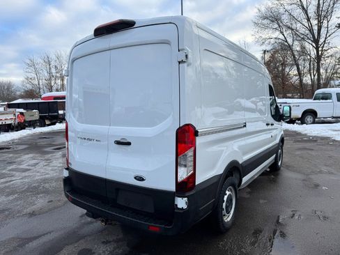 Used 2019 Ford Transit 150 130 Medium Roof image 5