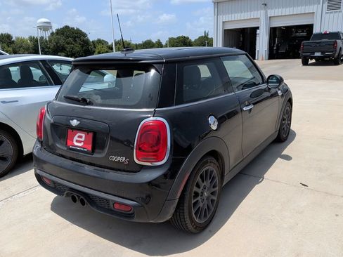 Used 2014 MINI Cooper S FWD image 7