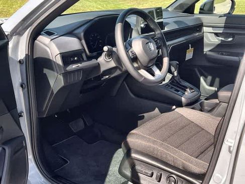 Used 2026 Honda CR-V Sport image 3