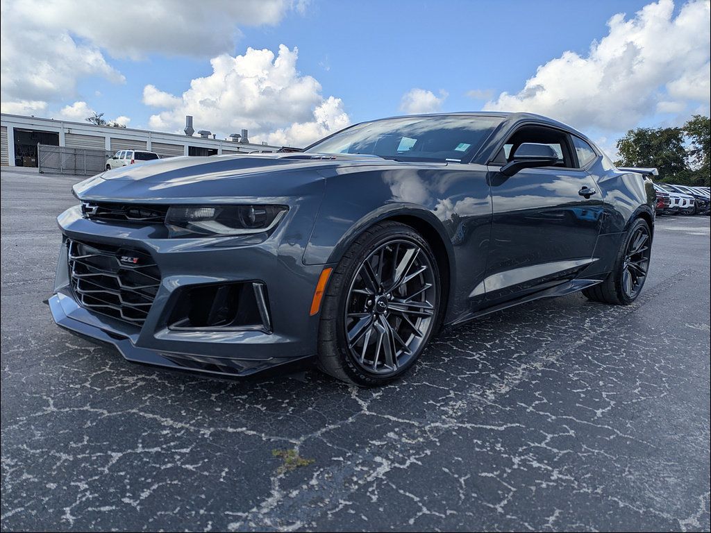Used 2020 Chevrolet Camaro ZL1 RWD image 9