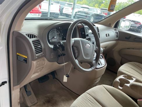 Used 2006 Kia Sedona LX FWD image 8