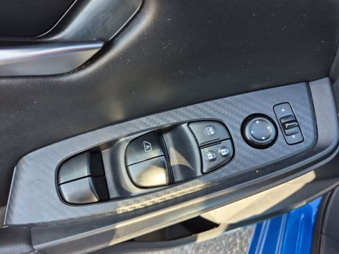 Used 2024 Nissan Sentra SV FWD image 15