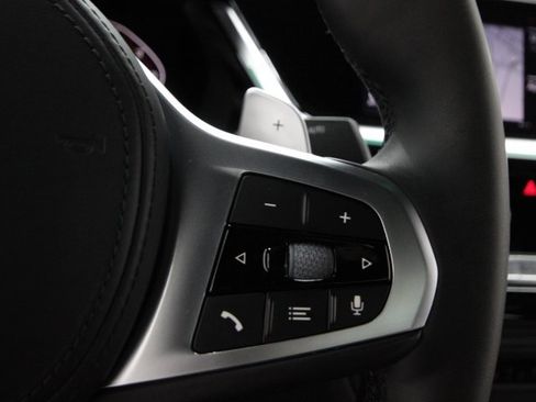 Used 2020 BMW Z4 M40i w/ Executive Package image 26