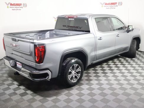 Used 2025 GMC Sierra 1500 SLT AWD/4WD image 4
