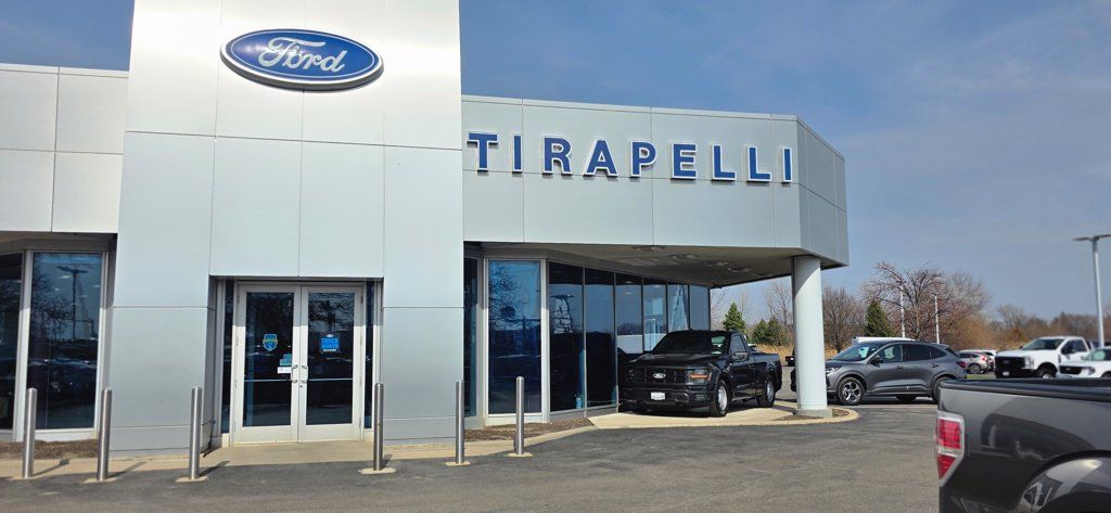 Used 2010 Ford F150 XLT AWD/4WD image 2
