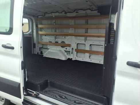 Used 2024 Ford Transit 250 Low Roof AWD w/ Exterior Upgrade Package image 8