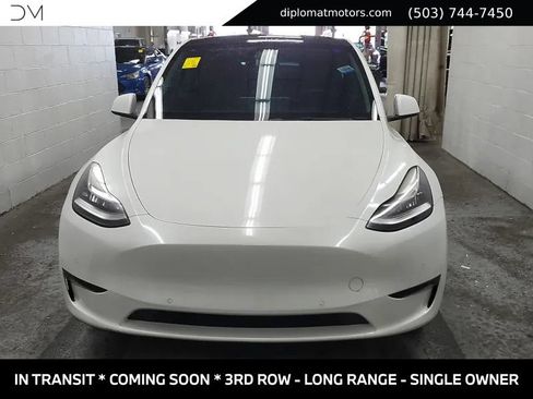 Used 2022 Tesla Model Y Long Range AWD/4WD image 2