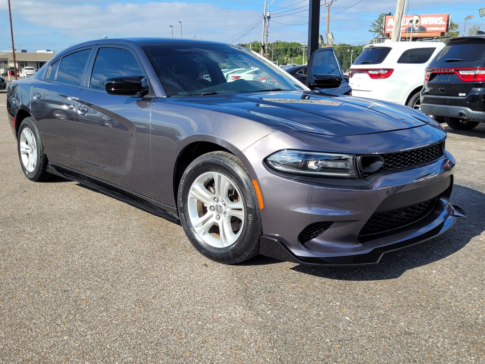 Used 2022 Dodge Charger SXT RWD image 15