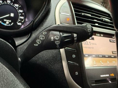 Used 2018 Lincoln MKC Select w/ Select Plus Package FWD image 17