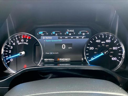 Used 2017 Ford F250 Lariat w/ Chrome Package AWD/4WD image 25