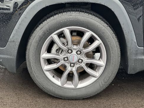 Certified 2022 GMC Terrain SLT FWD image 8
