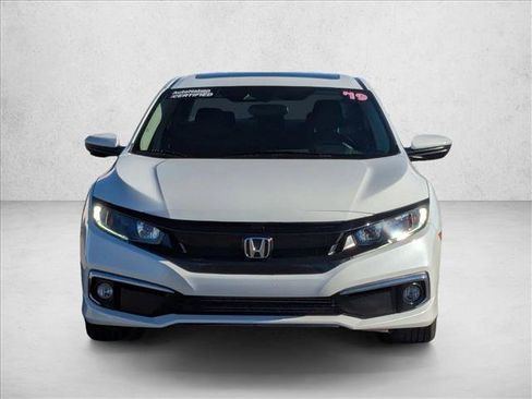 Used 2019 Honda Civic EX image 2