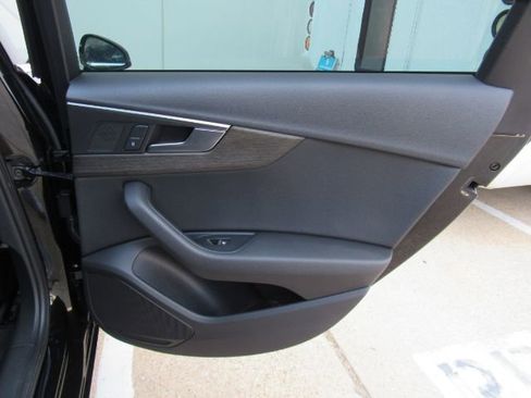 Used 2019 Audi A4 2.0T Premium w/ Convenience Package image 26
