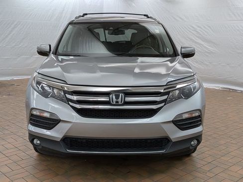 Used 2018 Honda Pilot Elite image 2