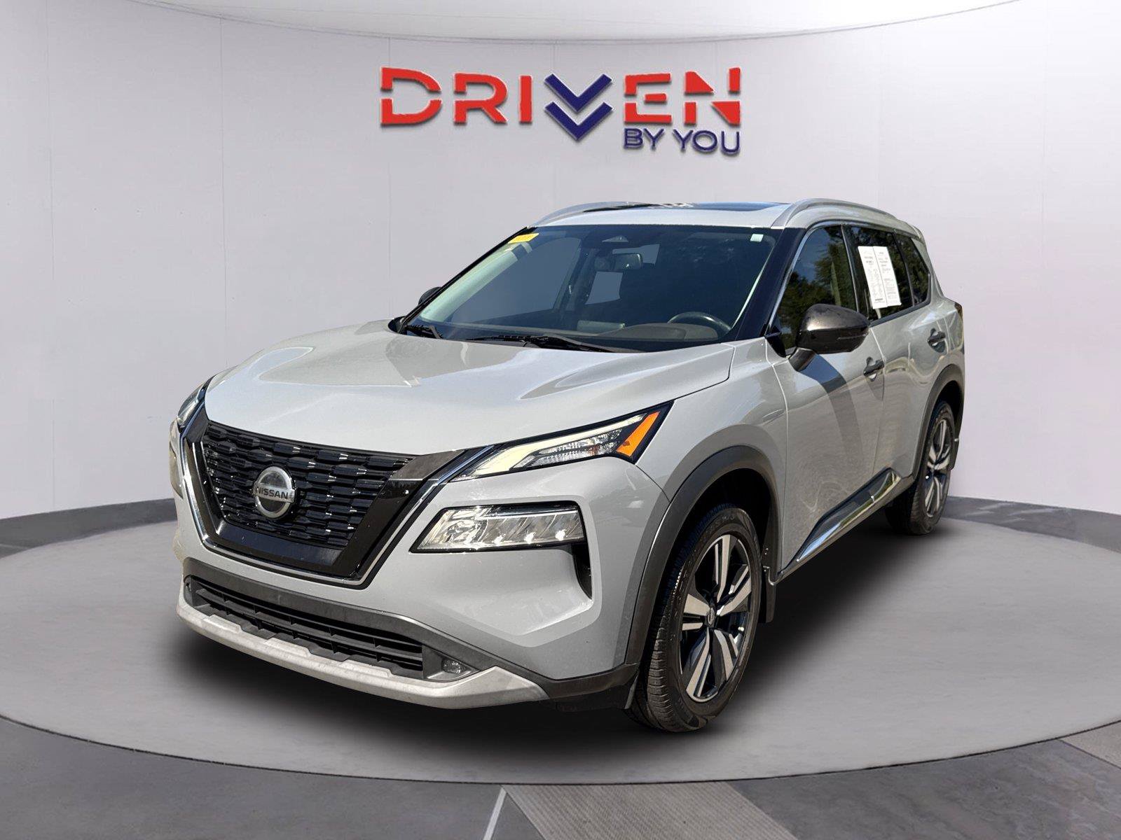 Used 2021 Nissan Rogue SL FWD image 7