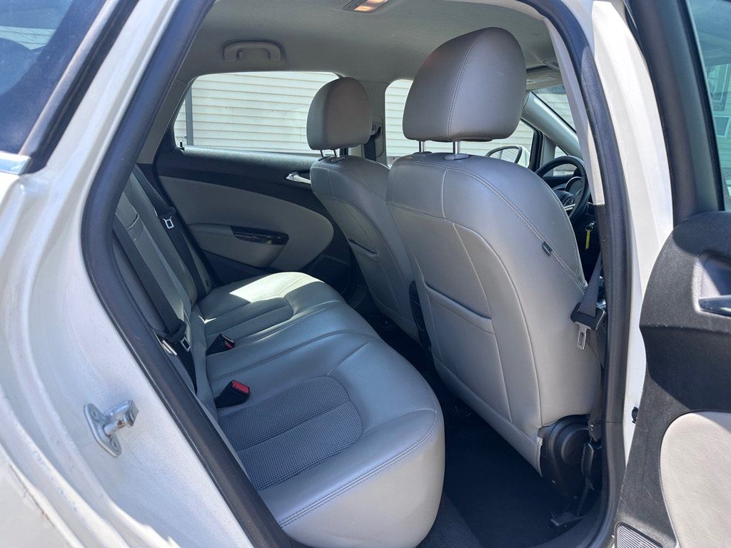 Used 2016 Buick Verano FWD image 8